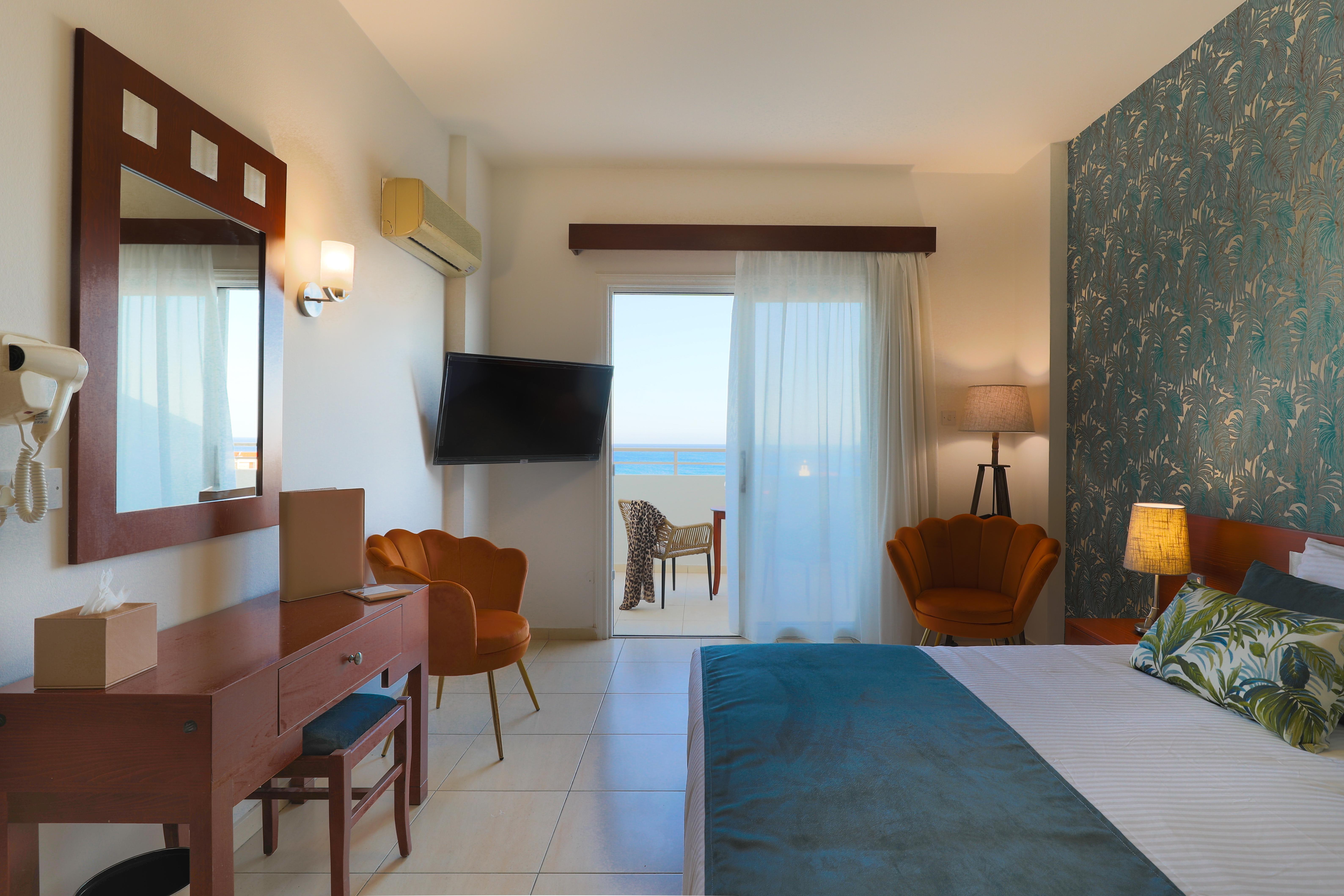 Iris Beach Hotel Protaras Luaran gambar