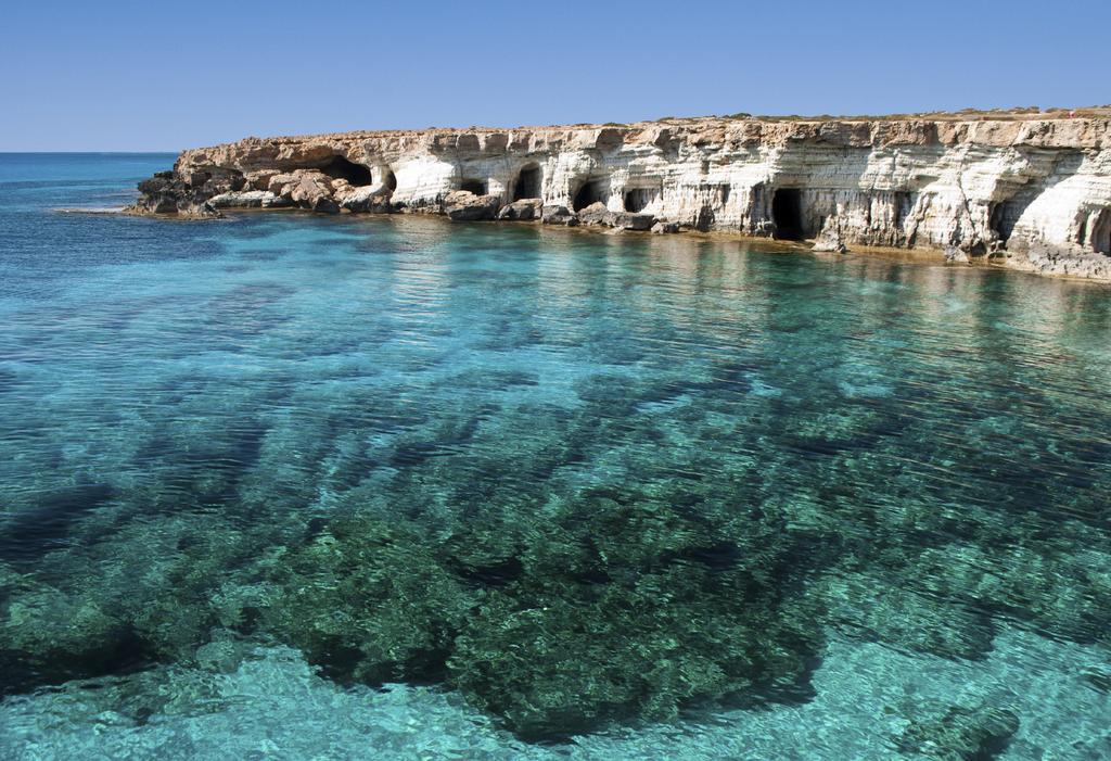 Iris Beach Hotel Protaras Luaran gambar