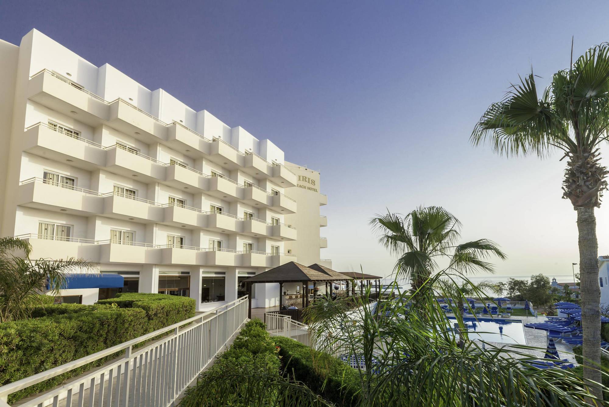 Iris Beach Hotel Protaras Luaran gambar