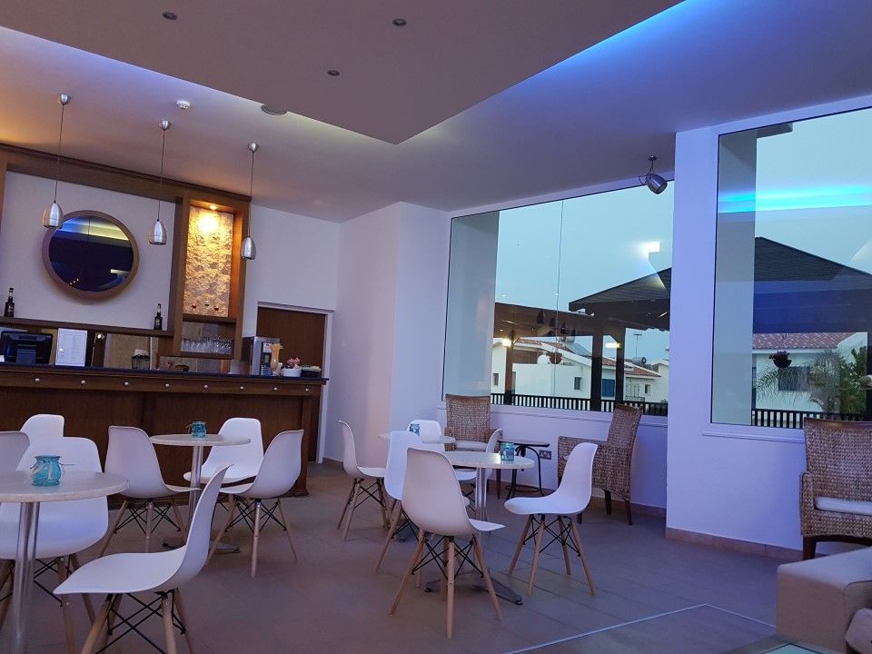 Iris Beach Hotel Protaras Luaran gambar